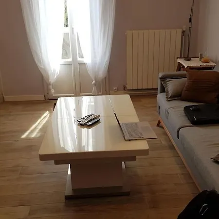 Maison Calme Avec Jardin, Proche Des Transports ヴィラ *