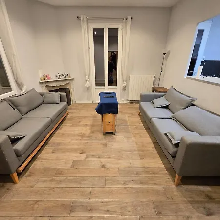 Maison Calme Avec Jardin, Proche Des Transports * ニース